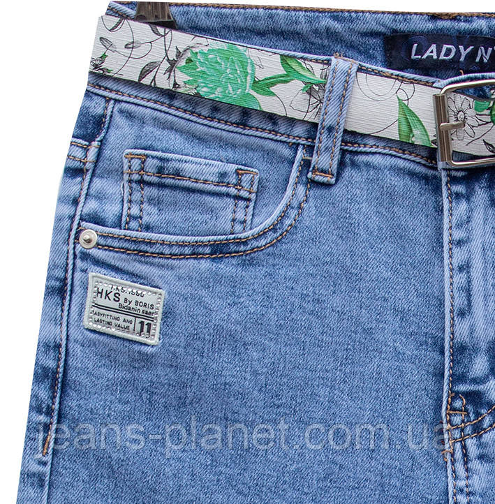 Модные женские джинсовые капри Lady N с белым ремнём — изображение 3